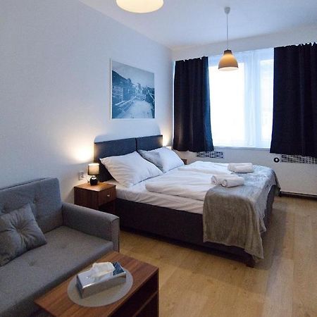 Hotel U Sevce Zlín Buitenkant foto