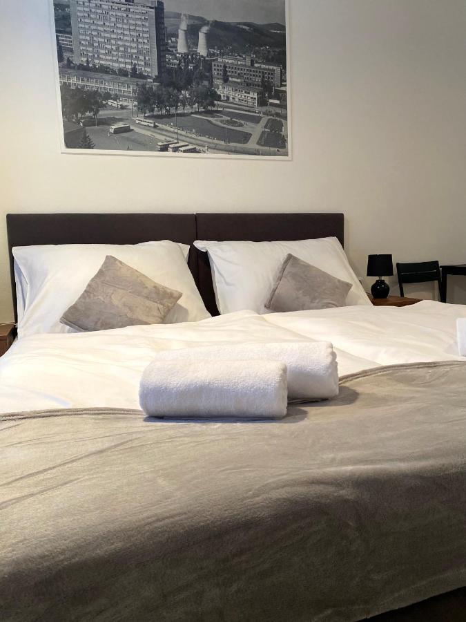Hotel U Sevce Zlín Buitenkant foto