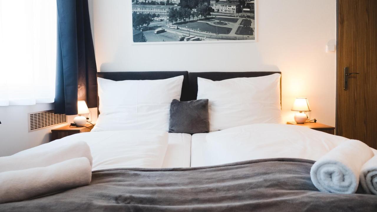 Hotel U Sevce Zlín Buitenkant foto